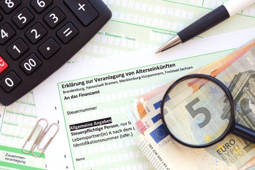 German statement on the assessment of retirement income with calculator